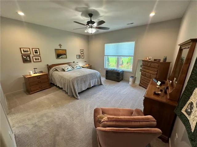 $489,900 | 2820 Tranquility Court, Maryville, MO 64468