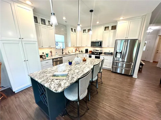 $489,900 | 2820 Tranquility Court, Maryville, MO 64468