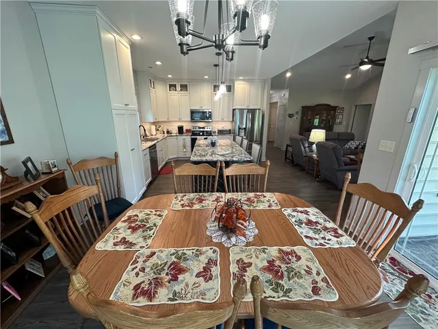 $489,900 | 2820 Tranquility Court, Maryville, MO 64468