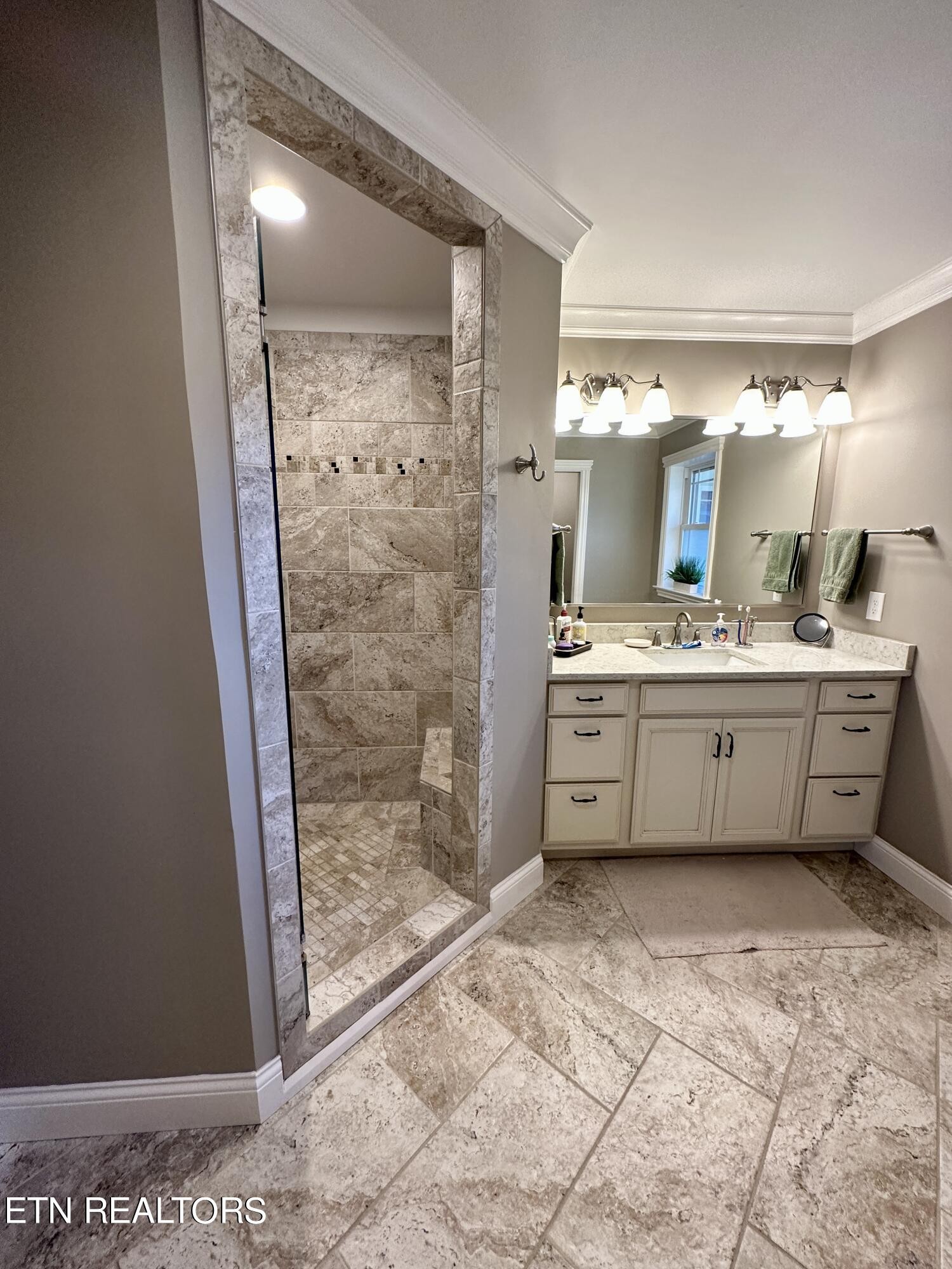 104 Timbercrest Drive Clinton, TN 37716 - Photo 35 of 59