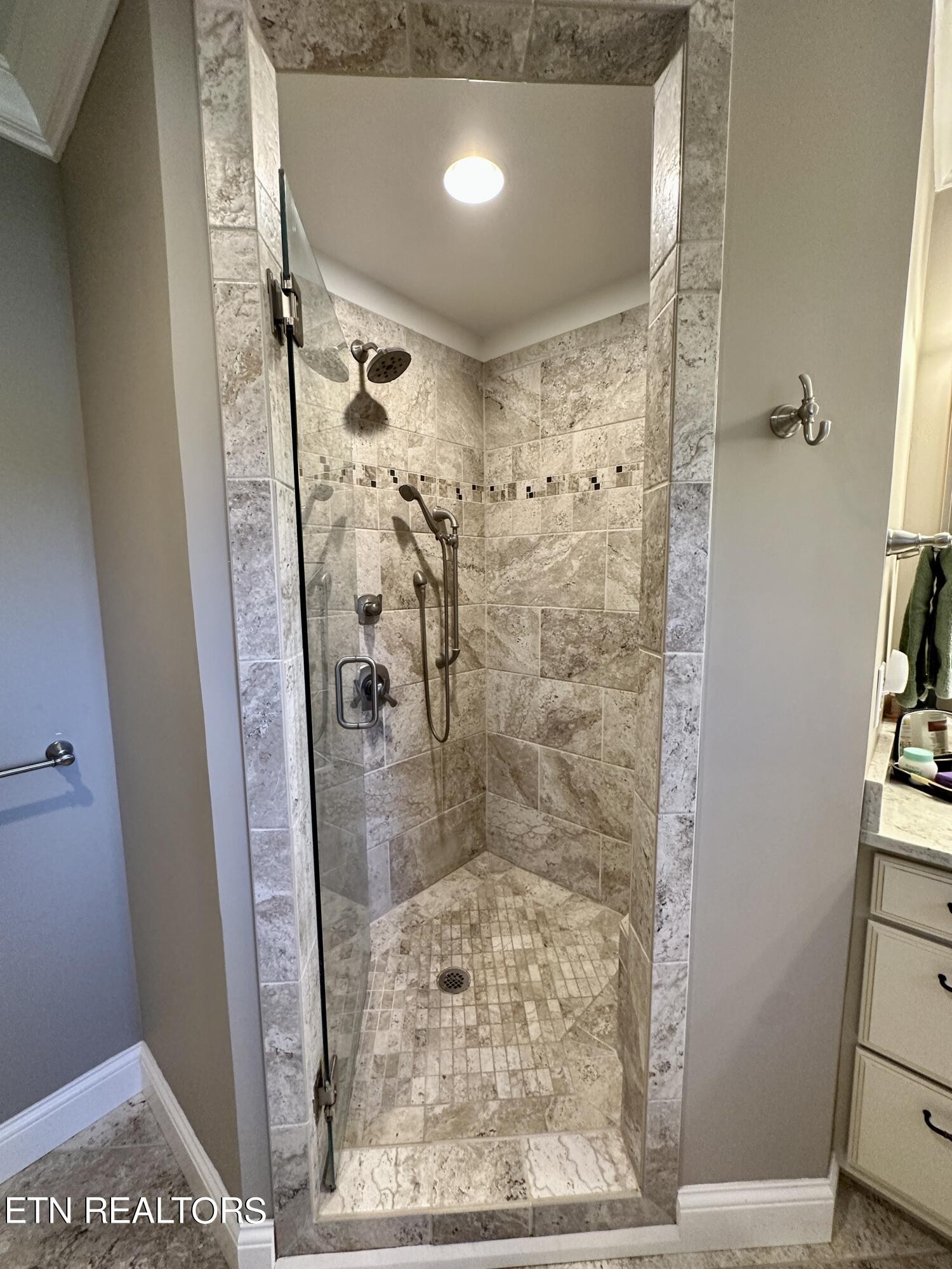 104 Timbercrest Drive Clinton, TN 37716 - Photo 36 of 59