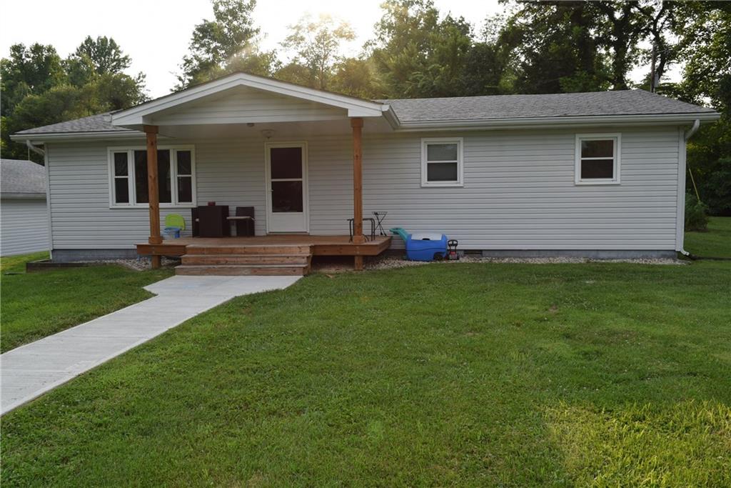 2120 South Conservation Club Road Morgantown, IN 46160 - Photo 2 of 29