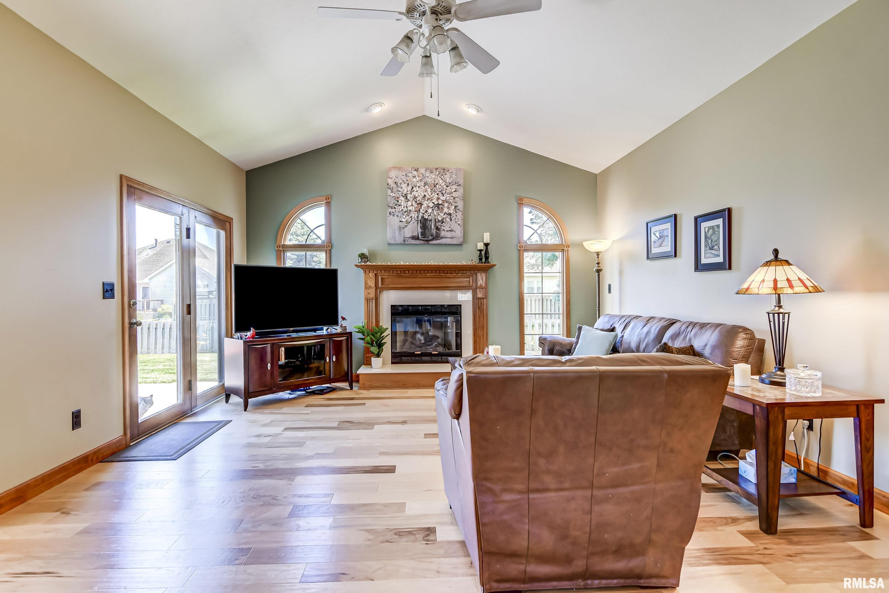 526 Eagle Ridge Drive Chatham, IL 62629 - Photo 7 of 36 Gallery Image 7