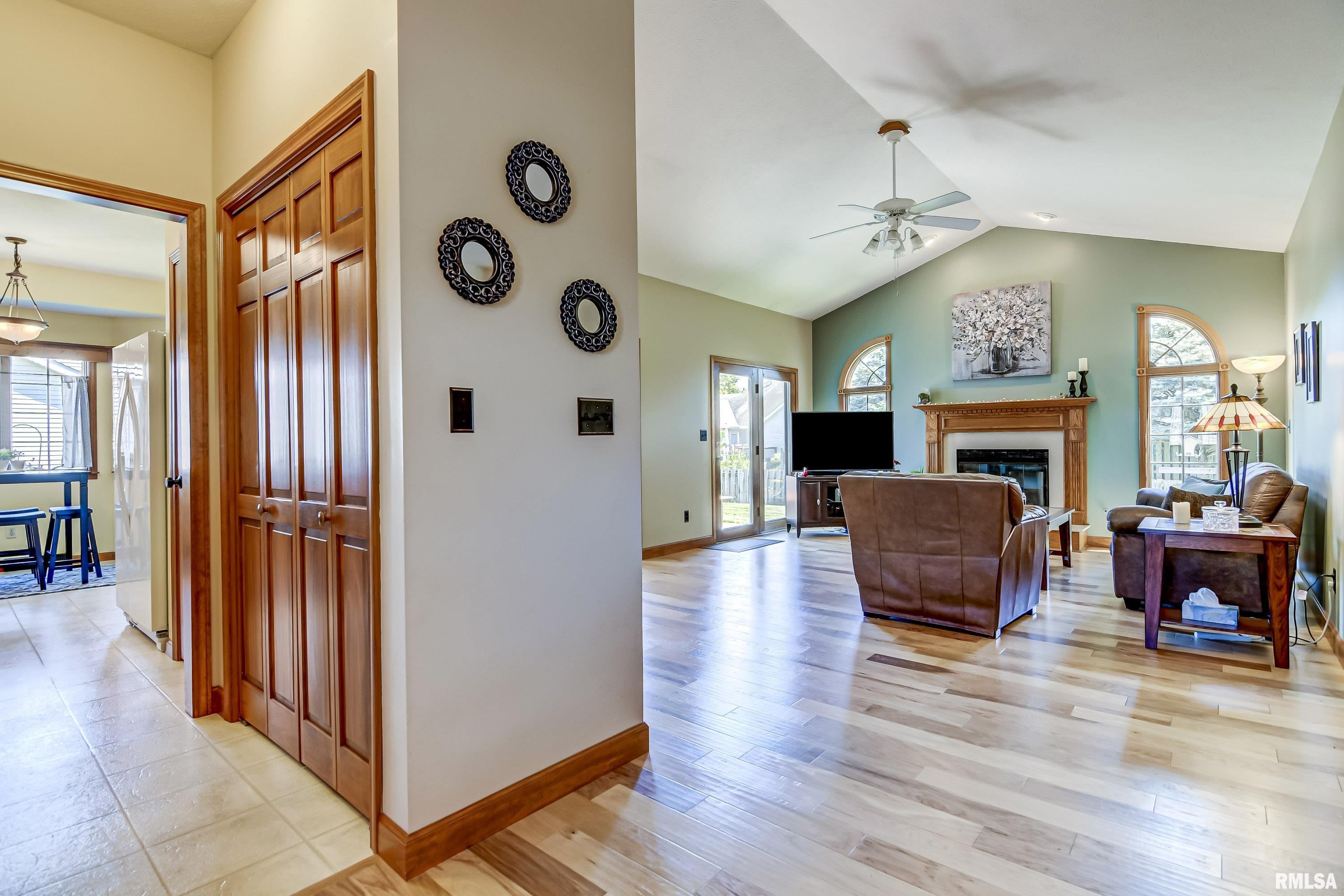 526 Eagle Ridge Drive Chatham, IL 62629 - Photo 8 of 36 Gallery Image 8