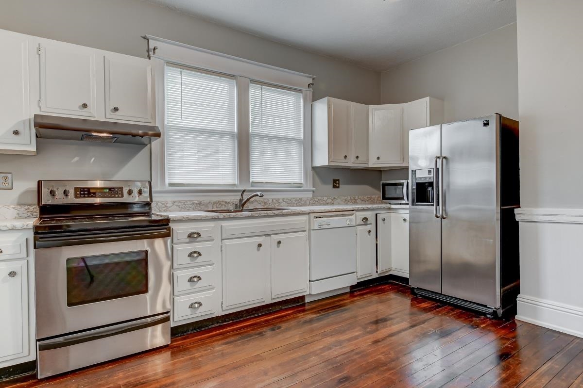 407 South Adelia Street Springfield, IL 62704 - Photo 15 of 38 Gallery Image 15