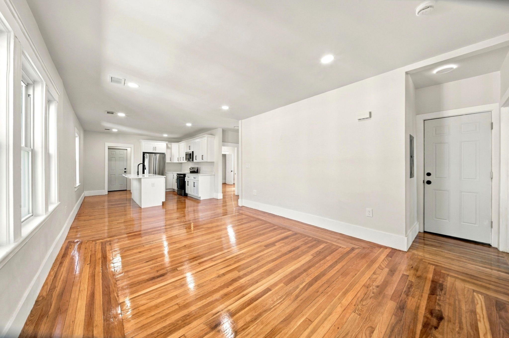 32 Westmore Road, Unit 2 Boston, MA 02126 - Photo 9 of 21 Gallery Image 9