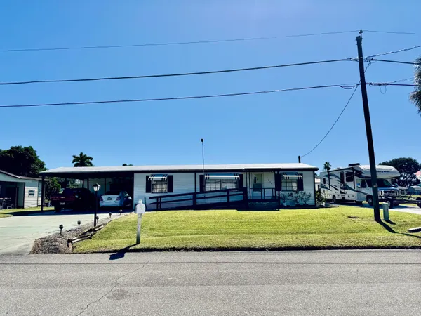 $249,000 | 1924 Southeast 30th Street, Okeechobee, FL 34974