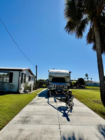 $249,000 | 1924 Southeast 30th Street, Okeechobee, FL 34974