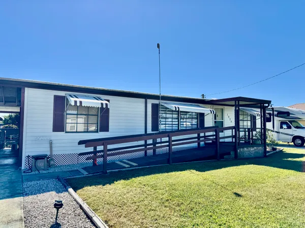 $249,000 | 1924 Southeast 30th Street, Okeechobee, FL 34974