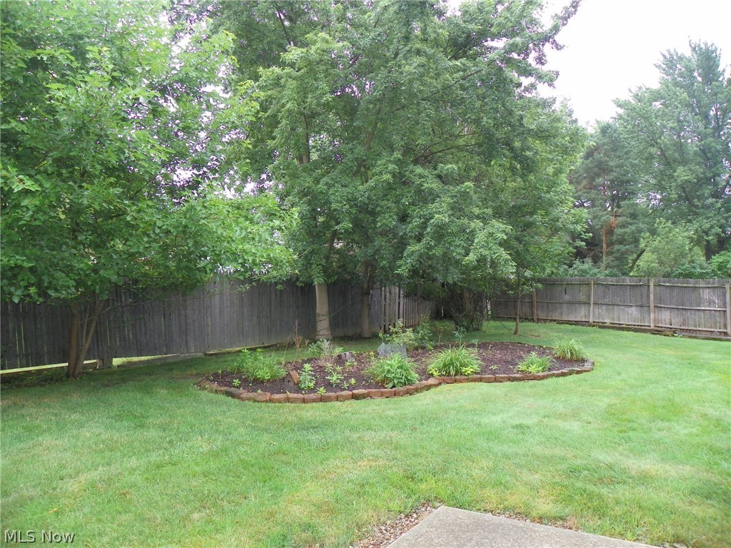 17110 Rabbit Run Drive Strongsville, OH 44136 - Photo 26 of 30 Gallery Image 26