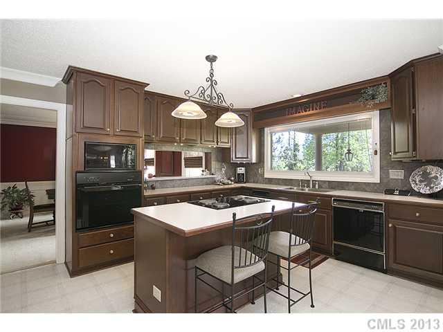 623 Marvin Road Waxhaw, NC 28173 - Photo 6 of 16 Gallery Image 6