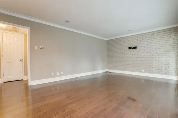 $198,000 | 10209 Regal Oaks Drive, Unit 112, Dallas, TX 75230