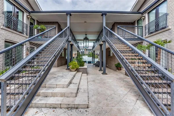 $198,000 | 10209 Regal Oaks Drive, Unit 112, Dallas, TX 75230