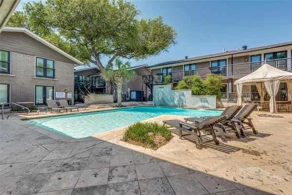 $198,000 | 10209 Regal Oaks Drive, Unit 112, Dallas, TX 75230