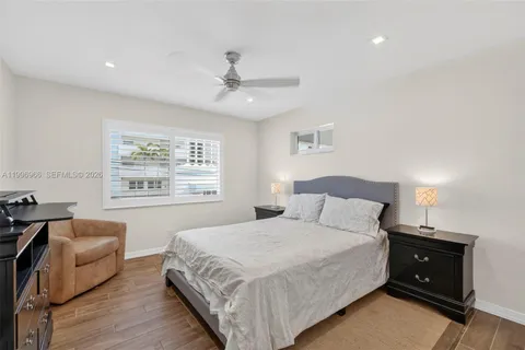 $590,000 | 3050 Northeast 48th Street, Unit 210, Fort Lauderdale, FL 33308