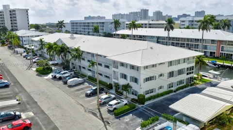 $590,000 | 3050 Northeast 48th Street, Unit 210, Fort Lauderdale, FL 33308
