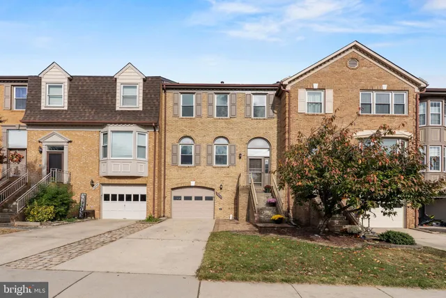 $3,700 | 5944 Wescott Hills Way, Alexandria, VA 22315