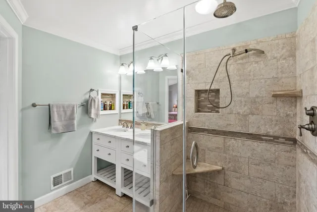 $3,700 | 5944 Wescott Hills Way, Alexandria, VA 22315