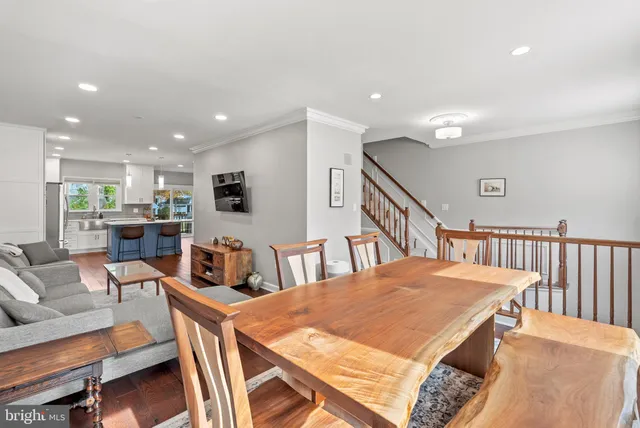 $3,700 | 5944 Wescott Hills Way, Alexandria, VA 22315