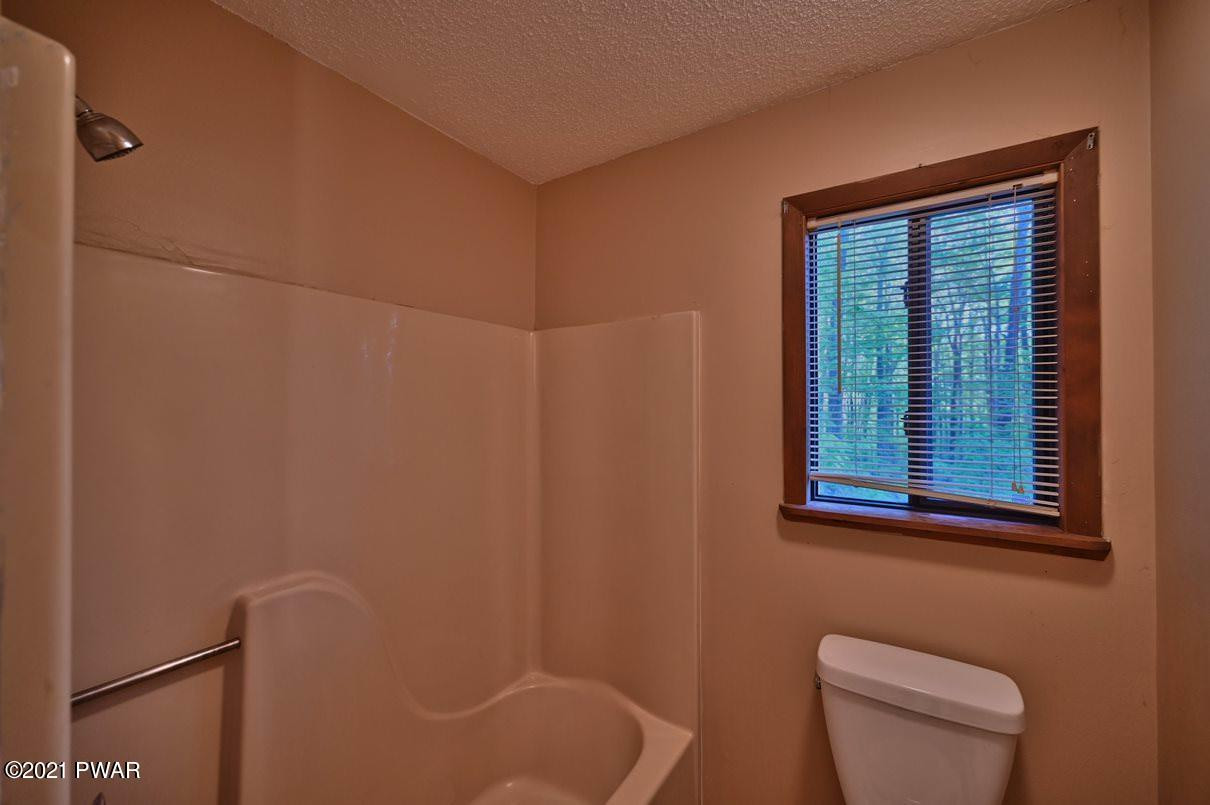 34 Boulder Road Lake Ariel, PA 18436 - Photo 26 of 43