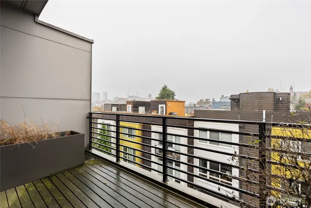 $3,995 | 1624 East Yesler Way, Seattle, WA 98122