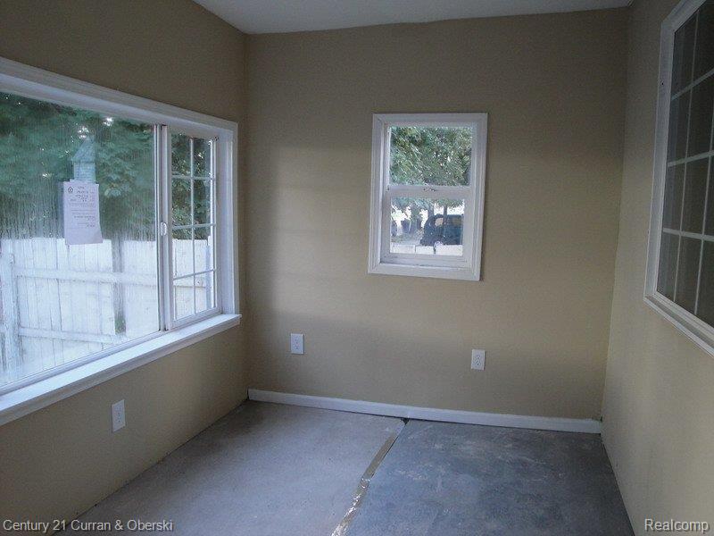 8110 Decatur Street Detroit, MI 48228 - Photo 2 of 15 extra 1
