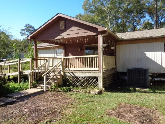 $1,195 | 7521 Old Highway 105 West, Conroe, TX 77304