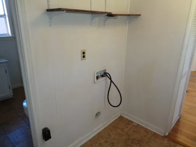 $1,195 | 7521 Old Highway 105 West, Conroe, TX 77304