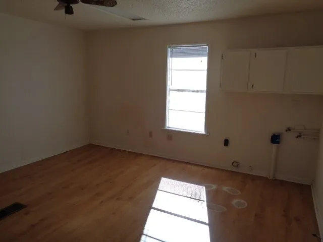 $1,195 | 7521 Old Highway 105 West, Conroe, TX 77304