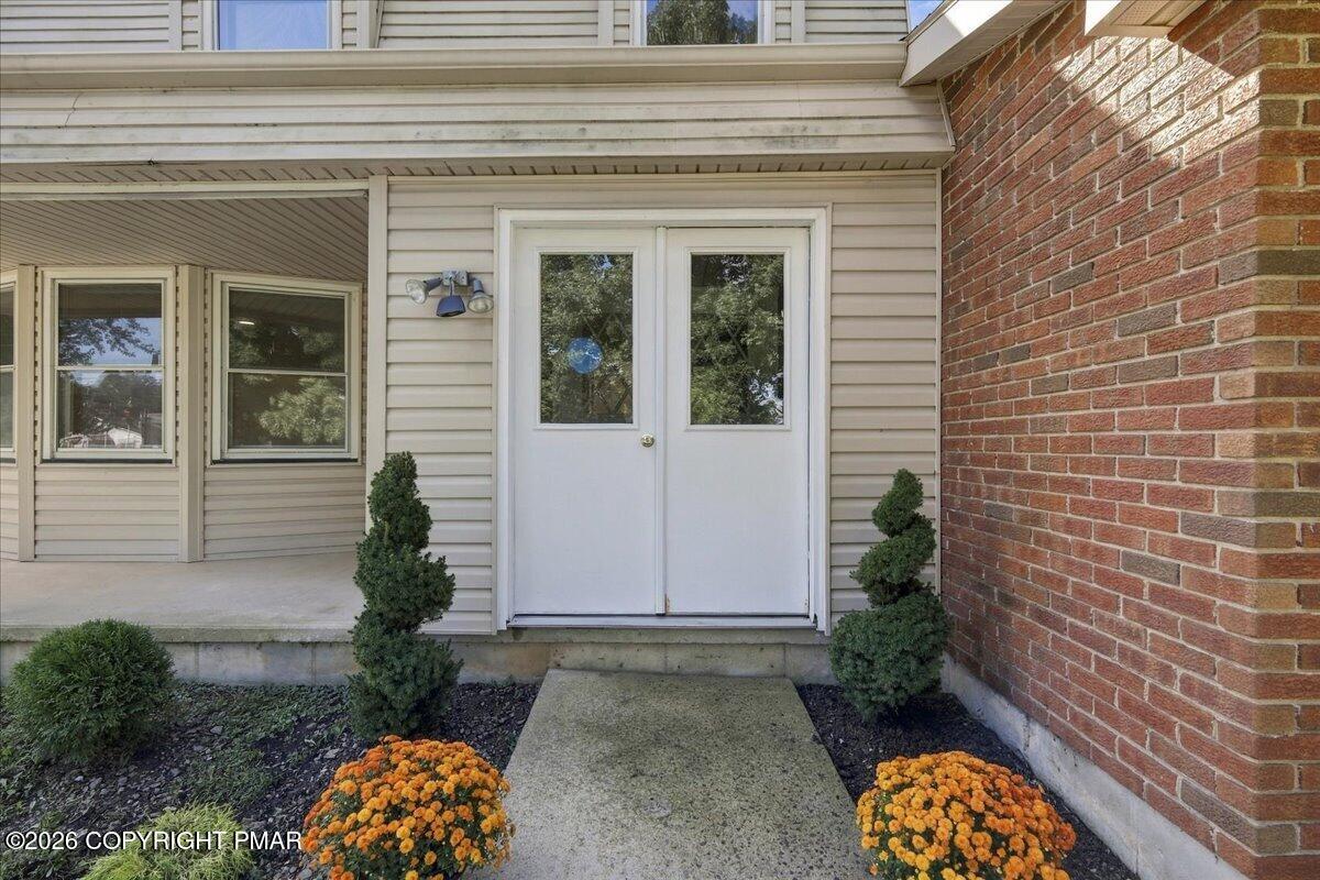 607 Glendale Road Sciota, PA 18354 - Photo 7 of 43 04-Photo-3