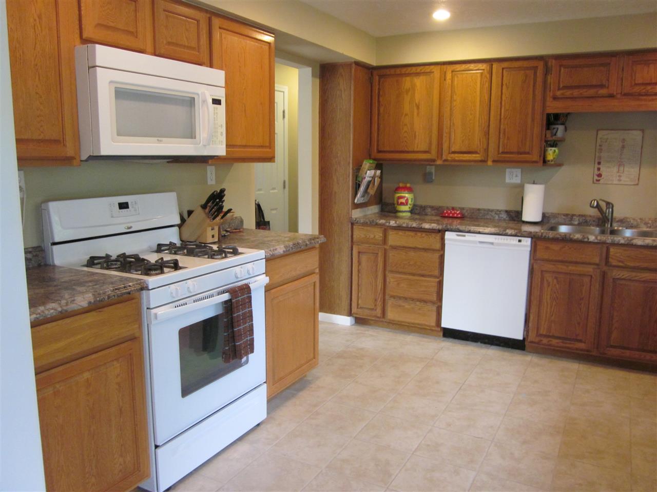 205 East Shore Road Nine Mile Falls, WA 99026 - Photo 8 of 20 Gallery Image 8