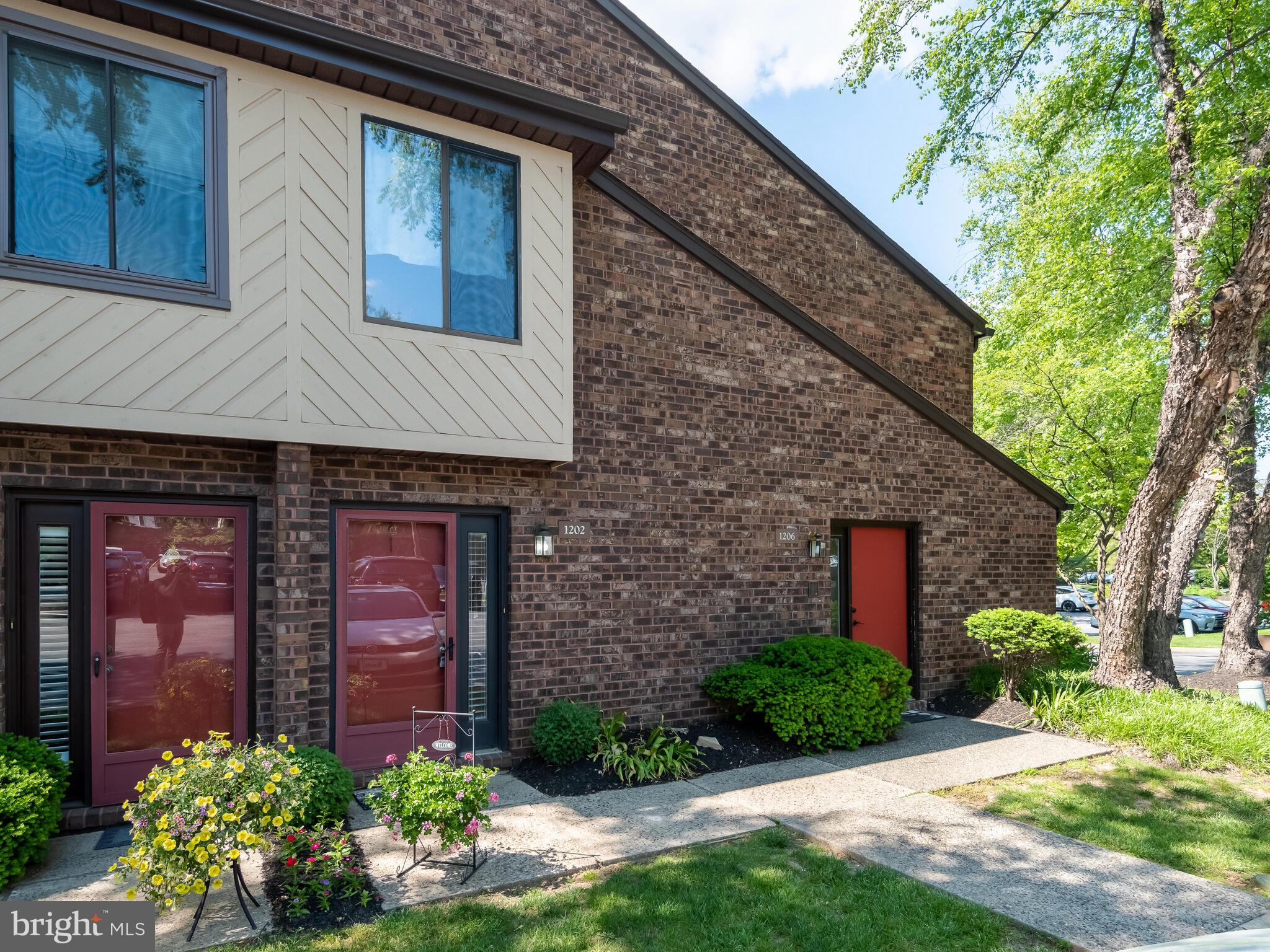 1202 Mountainview Drive Chesterbrook, PA 19087 - Photo 2 of 34