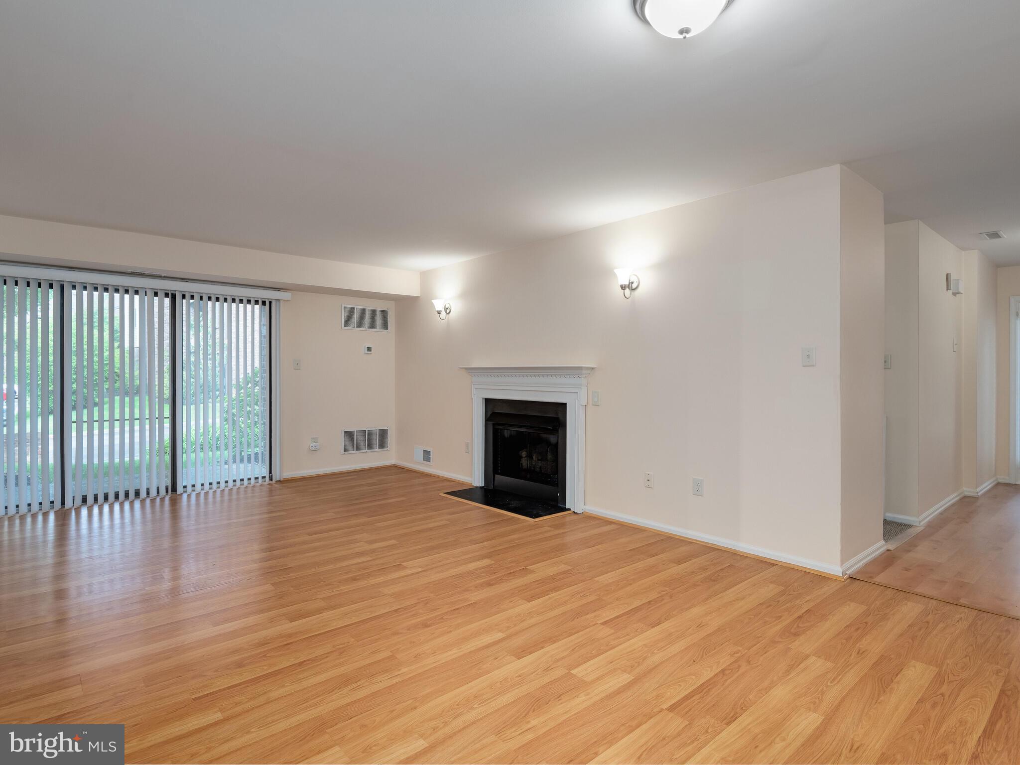 1202 Mountainview Drive Chesterbrook, PA 19087 - Photo 6 of 34