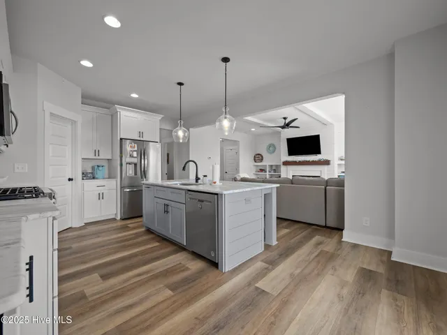 $607,000 | 208 Coastline Circle, Cedar Point, NC 28584