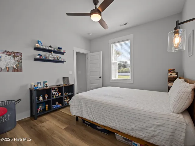 $607,000 | 208 Coastline Circle, Cedar Point, NC 28584