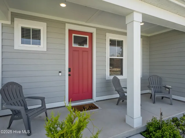 $607,000 | 208 Coastline Circle, Cedar Point, NC 28584