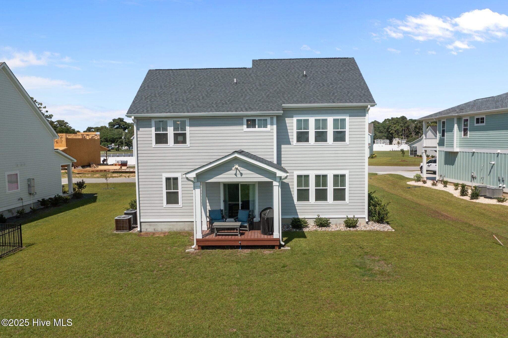 208 Coastline Circle Cedar Point, NC 28584 - Photo 46 of 66 Back elevation