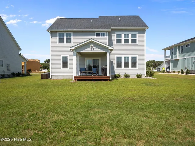 $607,000 | 208 Coastline Circle, Cedar Point, NC 28584