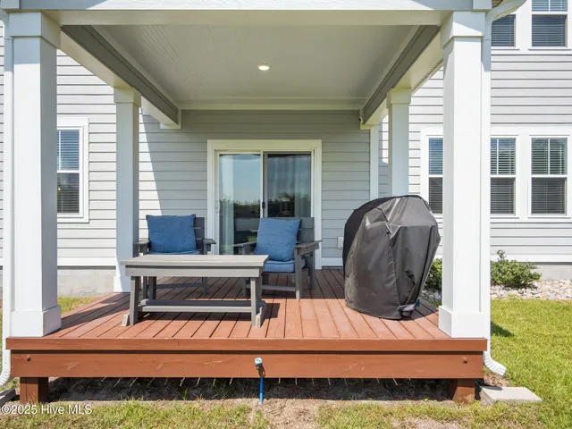 $607,000 | 208 Coastline Circle, Cedar Point, NC 28584