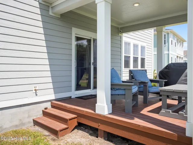 $607,000 | 208 Coastline Circle, Cedar Point, NC 28584