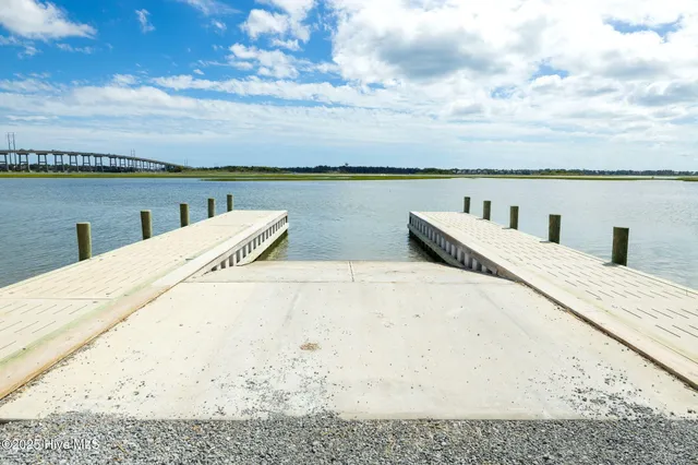 $607,000 | 208 Coastline Circle, Cedar Point, NC 28584