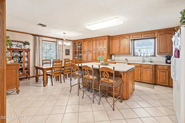 $320,000 | 408 Beth Drive, Franklin, LA 70538