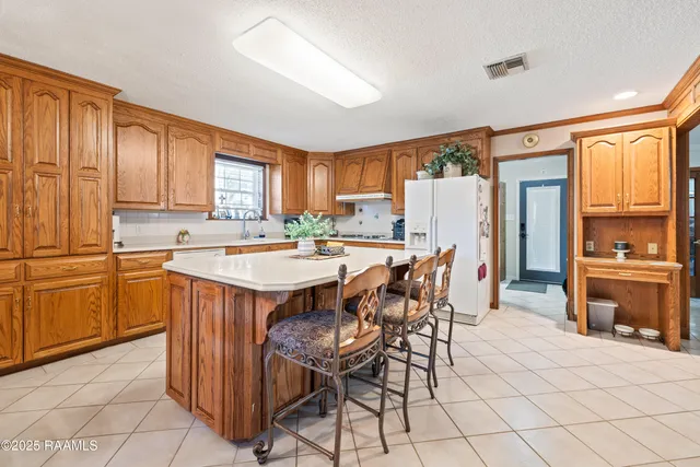 $340,000 | 408 Beth Drive, Franklin, LA 70538