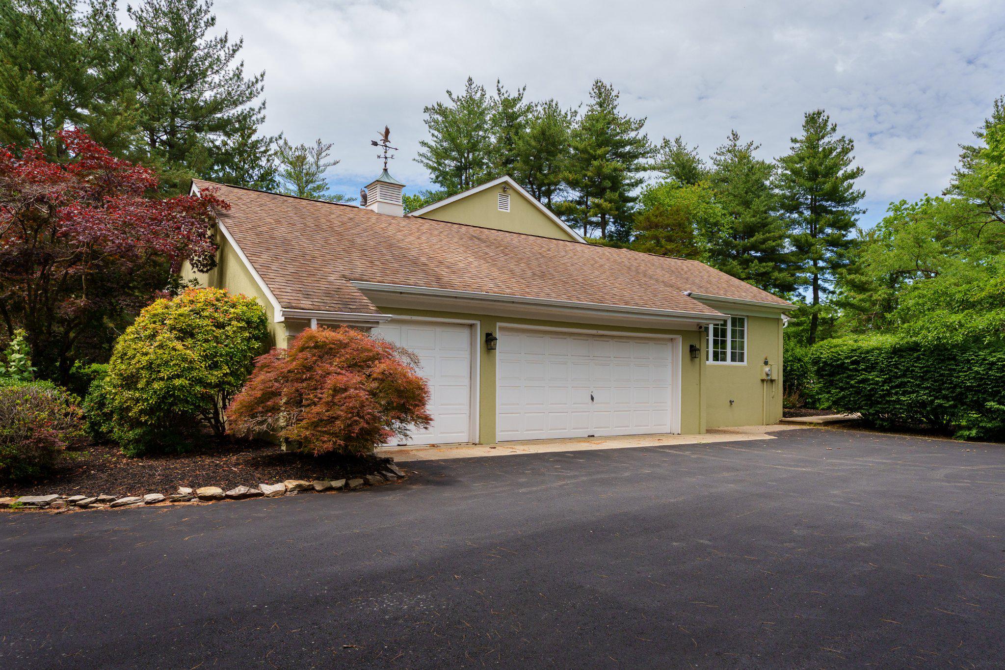 338 Gallup Road Princeton, NJ 08540 - Photo 52 of 53 a house with a outdoor space