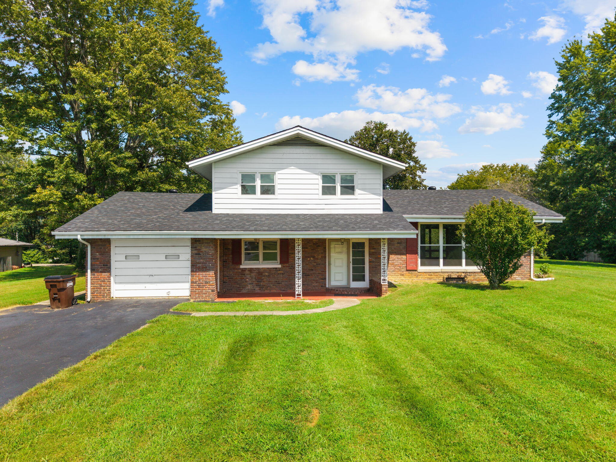 884 Maple Street Stanton, KY 40380 - Photo 1 of 42 3-web-or-mls-DJI_20260903135846_0001_D