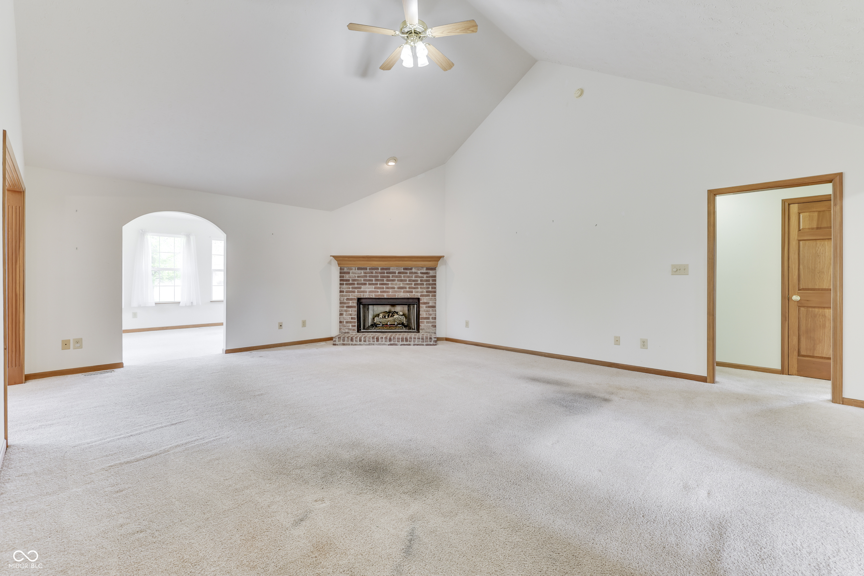 11746 Tillage Road Indianapolis, IN 46239 - Photo 3 of 23 Gallery Image 3