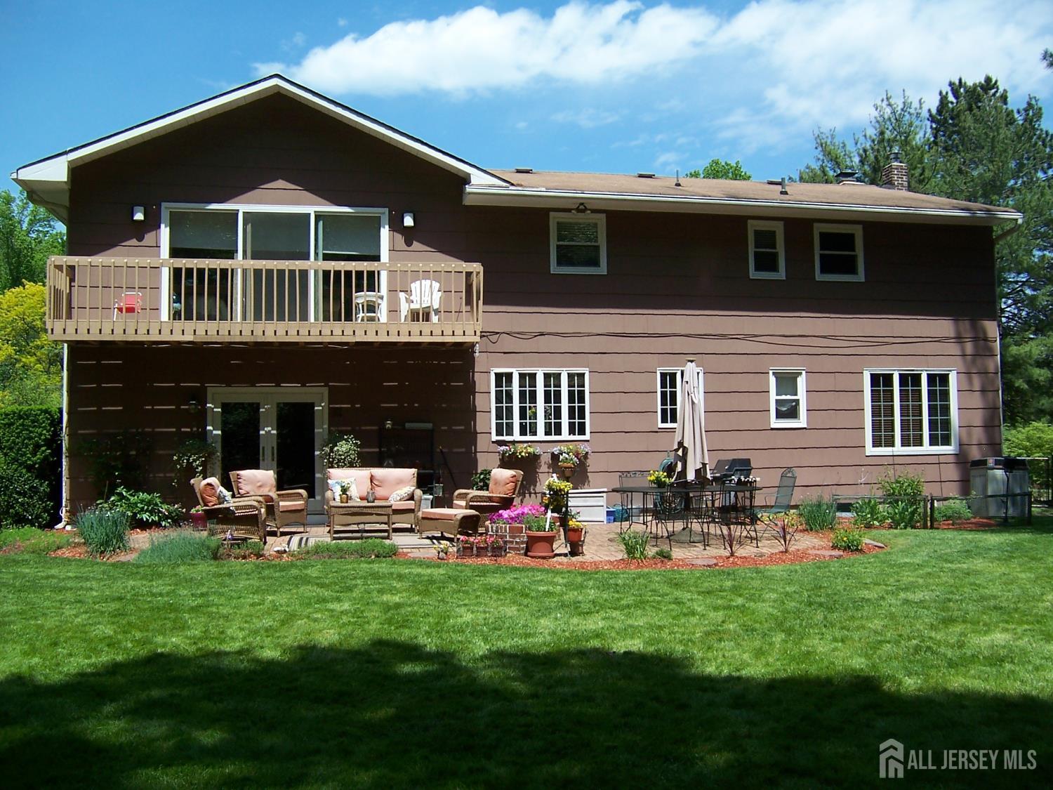 10 Margie Road East Brunswick, NJ 08816 - Photo 27 of 48