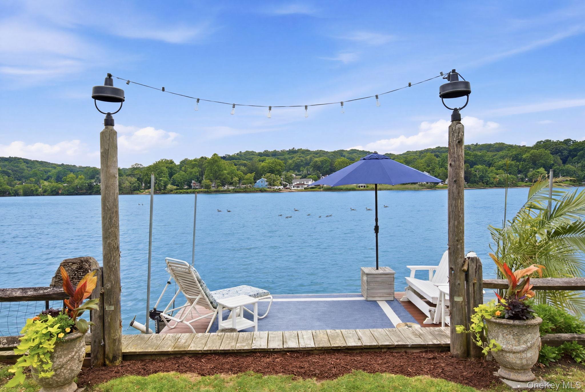33 Prospect Road Centerport, NY 11721 - Photo 36 of 48 Floating dock.