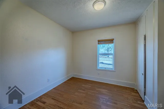 $135,000 | 210 Hawkins Avenue, Crocker, MO 65452