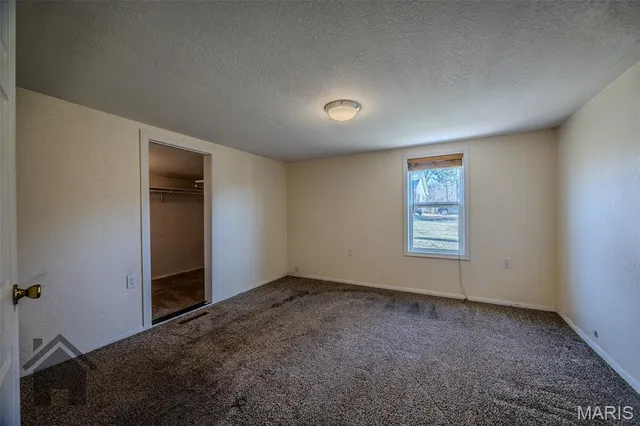 $135,000 | 210 Hawkins Avenue, Crocker, MO 65452